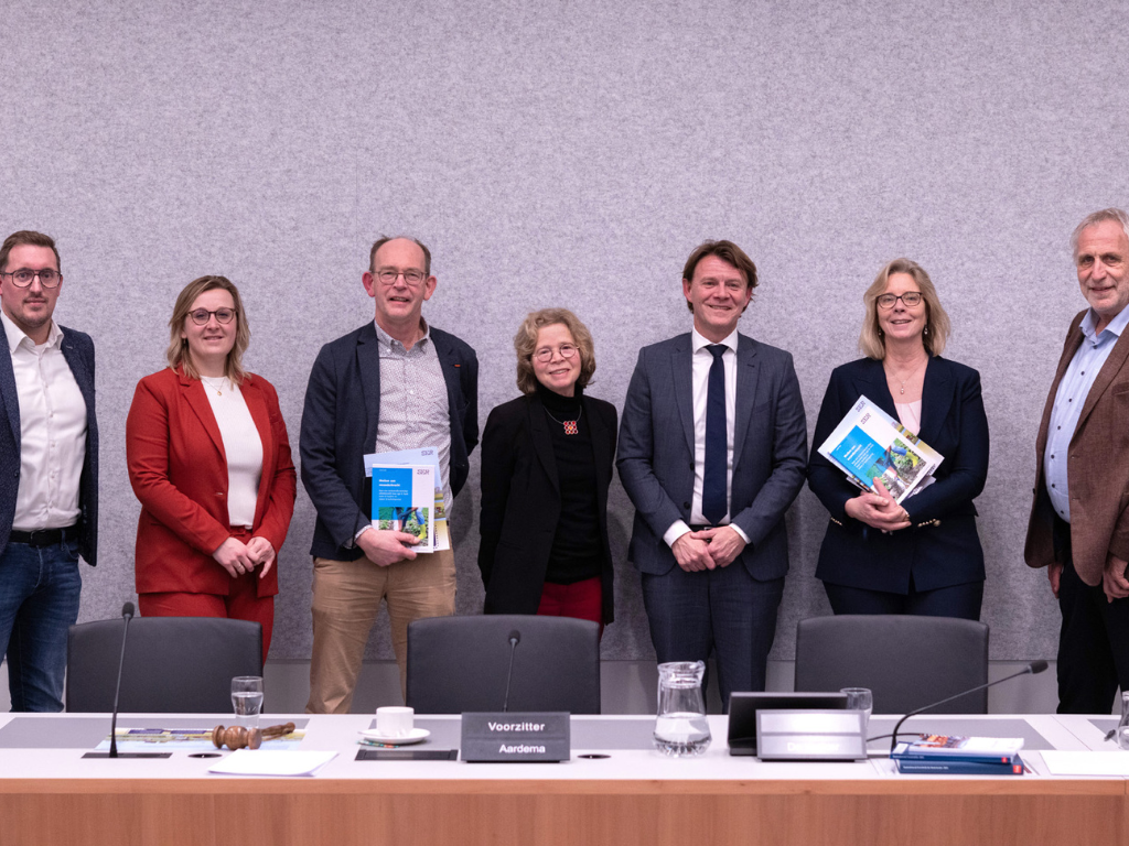 Aanbieding advies "Werken aan veranderkracht" in de Tweede Kamer